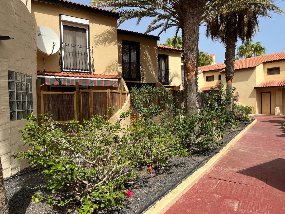 Surf & Chill Bungalow 69, Quiet Green Oasis With Community Swimmingpool Parque Holandes Kültér fotó