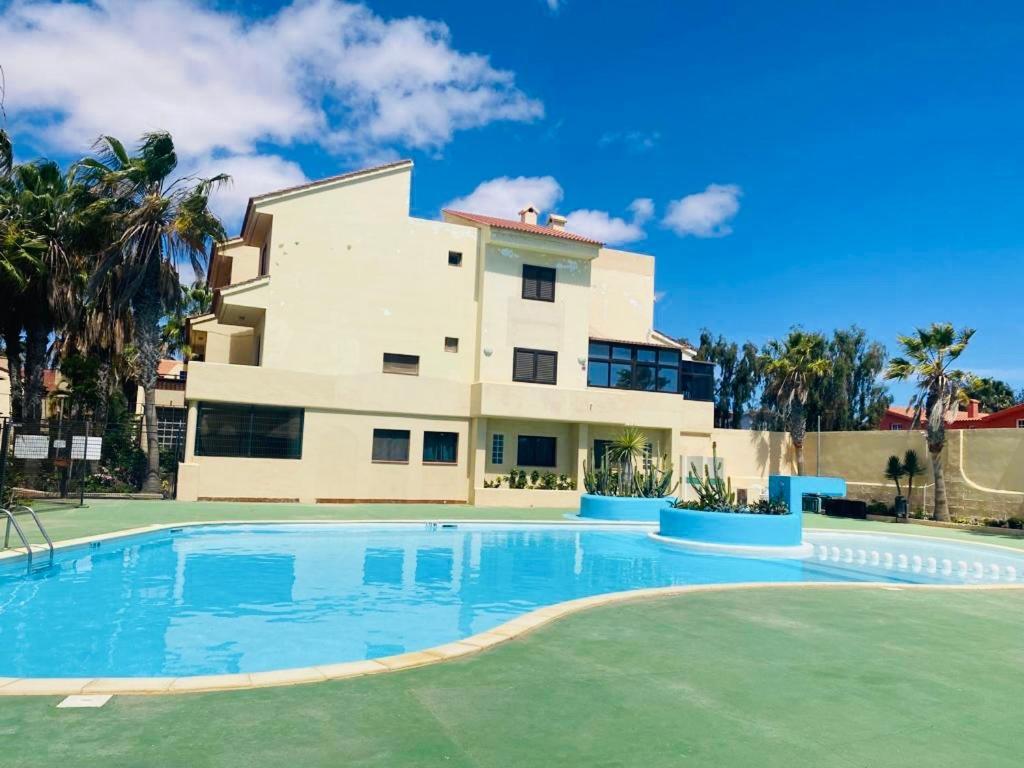 Surf & Chill Bungalow 69, Quiet Green Oasis With Community Swimmingpool Parque Holandes Kültér fotó